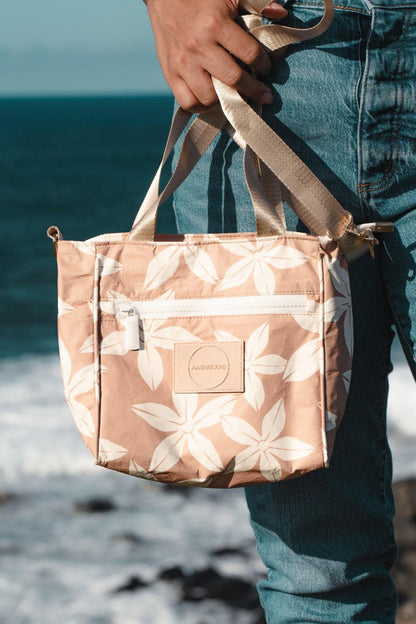 'Ālula Crossbody Bag