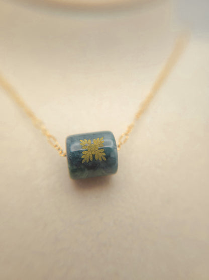 Ulu Quilt Barrel Jade Necklace