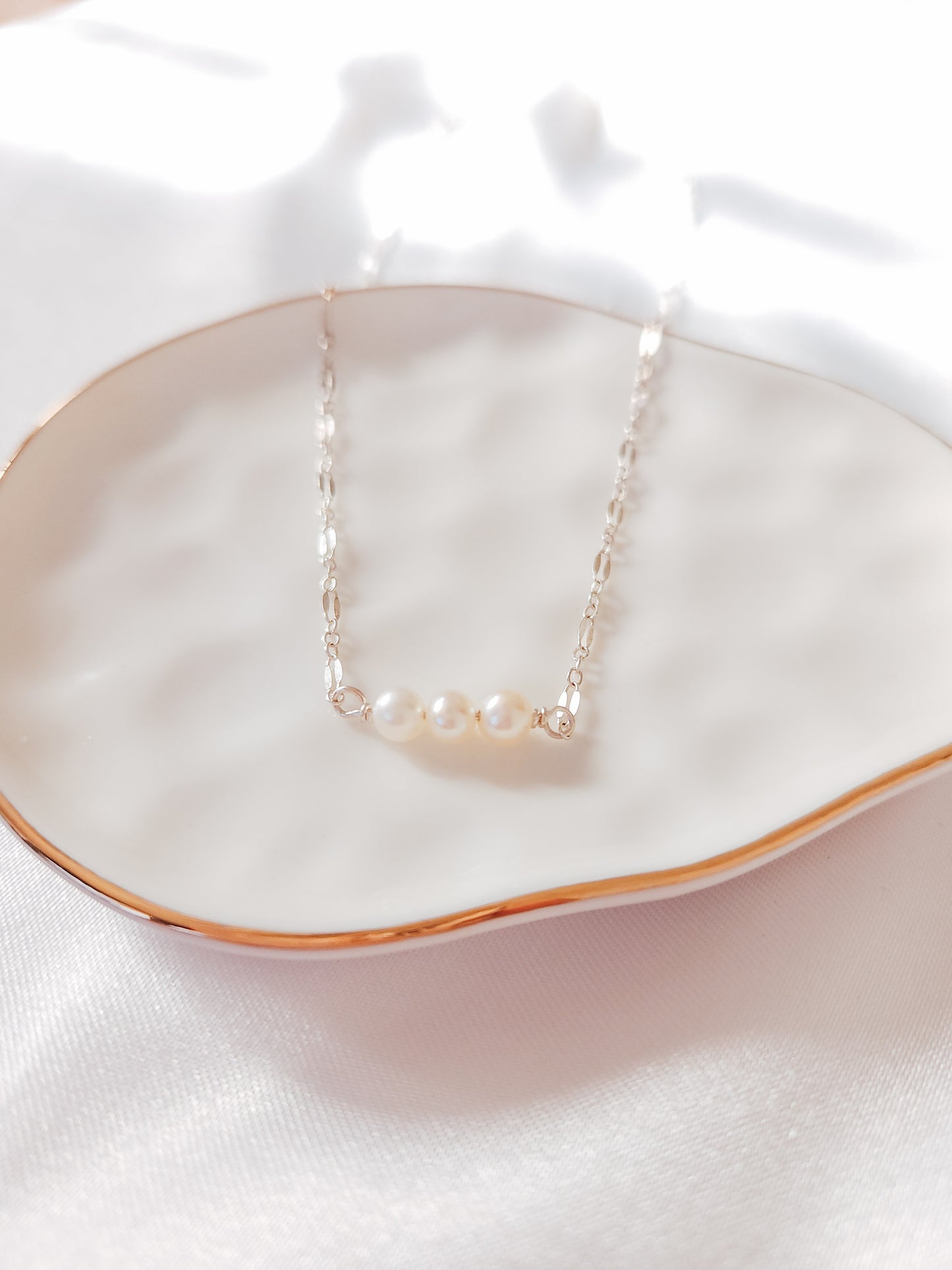 Lacey Pearl Necklace