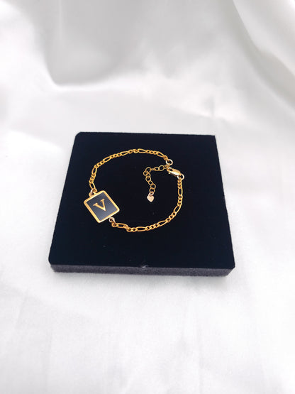 Letter Pearl Bracelet