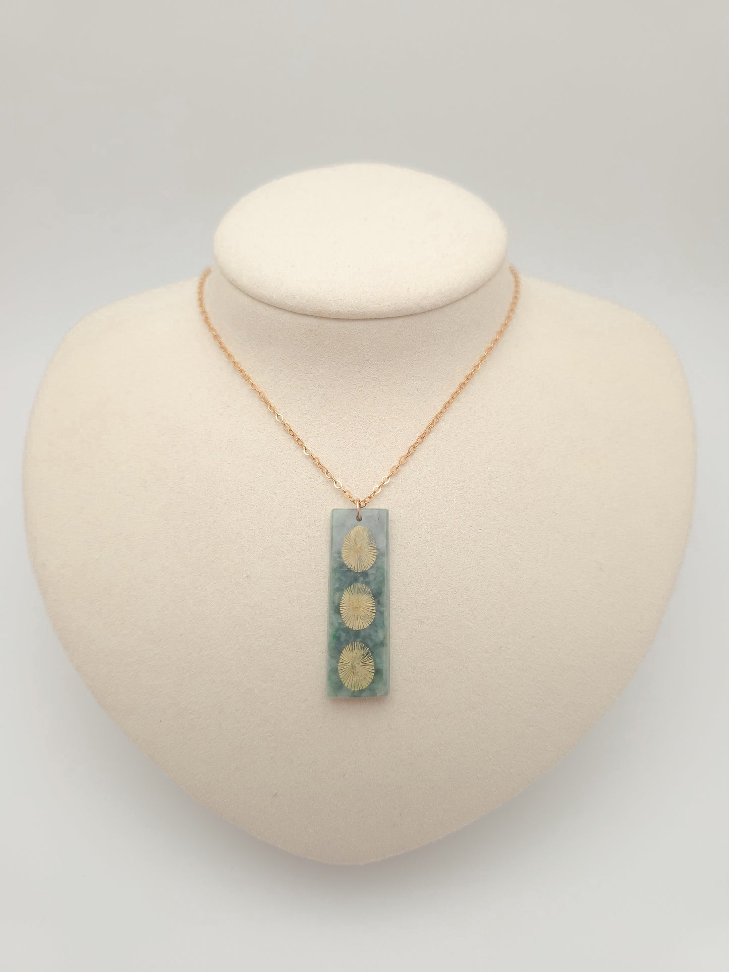 Opihi Vertical Jade Bar Necklace