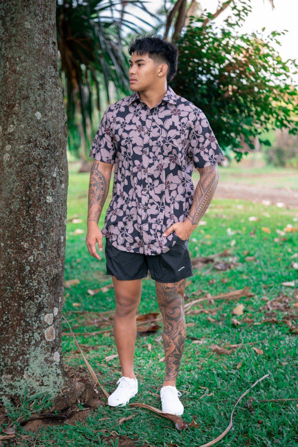 Koa Button Down Shirt - Black Plumeria