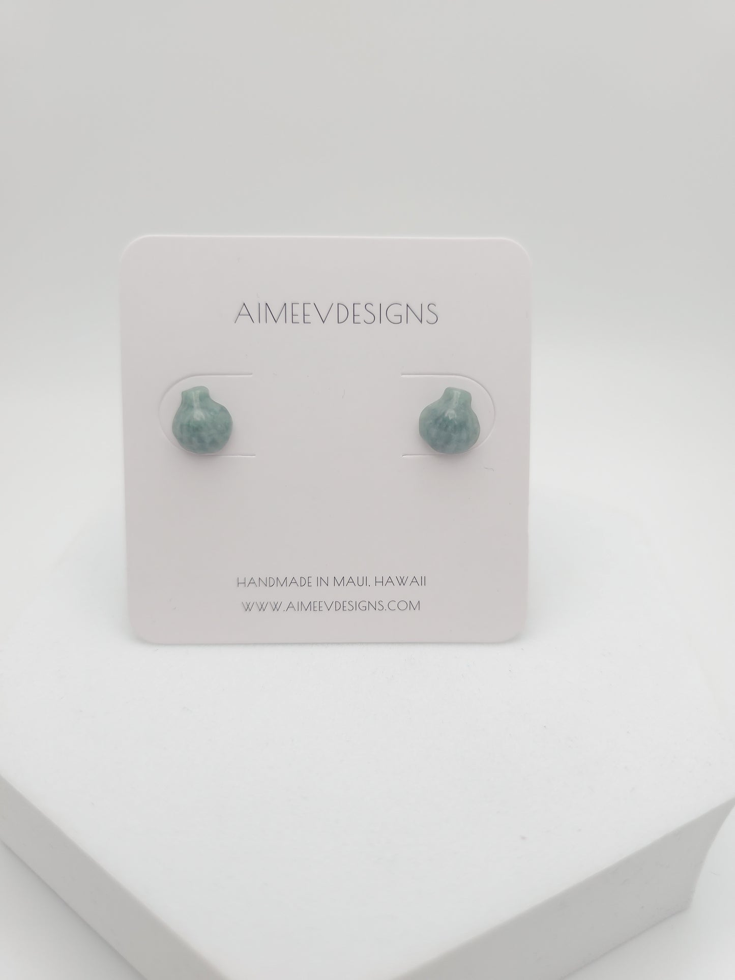 Sunrise Shell Jade Stud Earrings