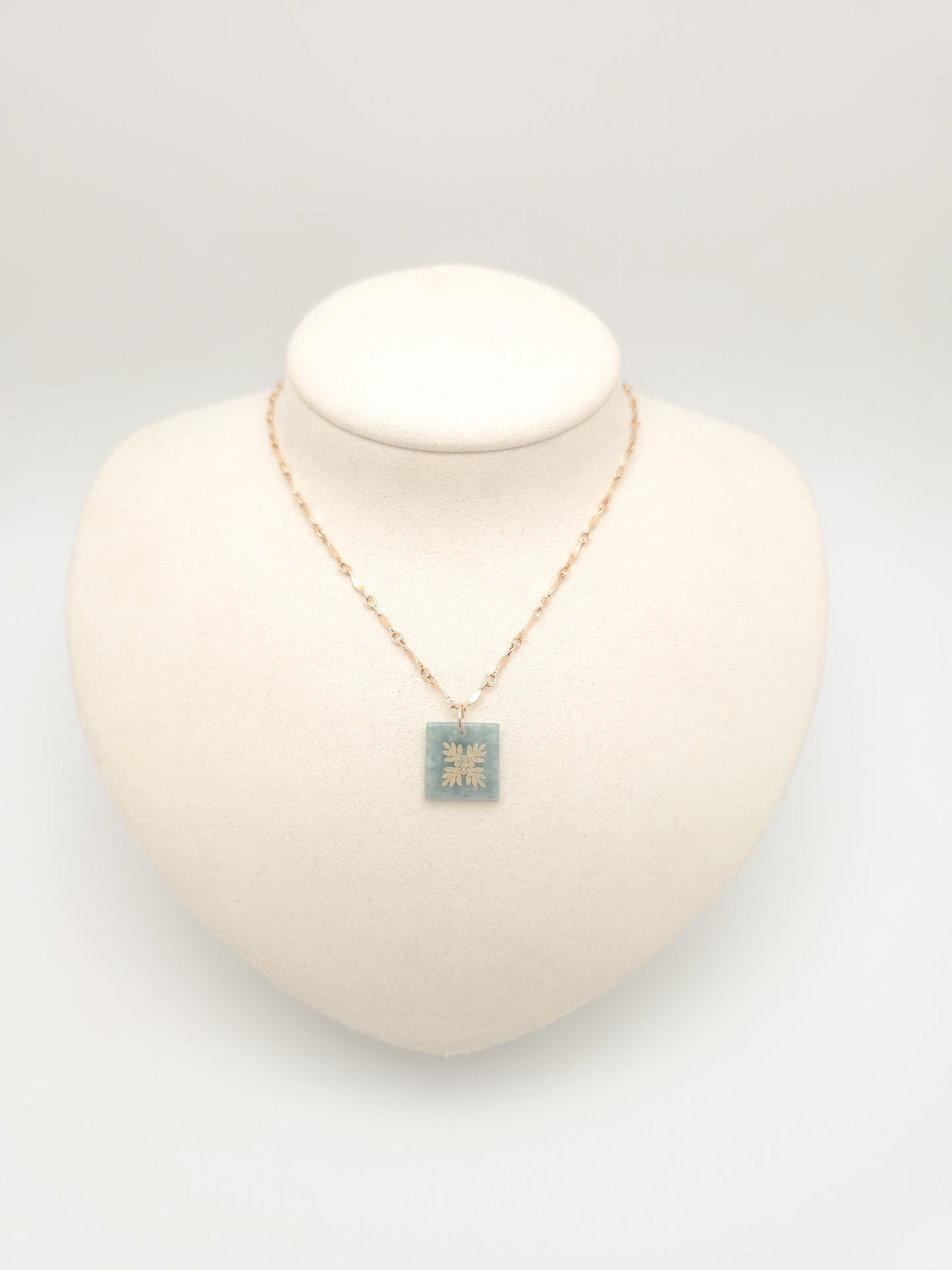 Ulu Quilt Jade Square Necklace