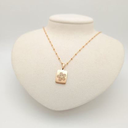 Engraved Hau Necklace